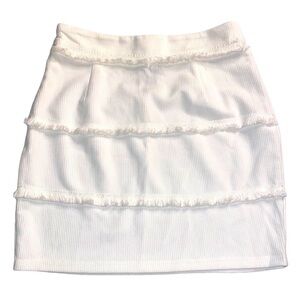 NWOT SHEIN WHITE SKIRT WITH FRINGE DETAIL SIZE XS